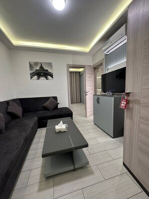 Apartment, 1 Schlafzimmer, barrierefrei, Raucher | Wohnzimmer
