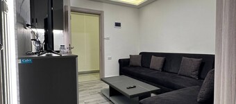 Private 33near Downtown Kh&sh