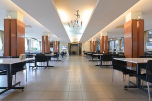 Restaurant - Rattana Park Hotel (Phitsanulok)