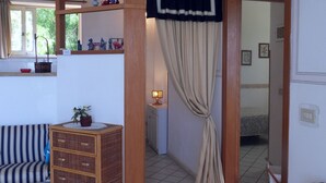 House, 2 Bedrooms, Smoking, Balcony - Apartment Immersed in a Large Garden Park Residence Cicladi (Santa Flavia)