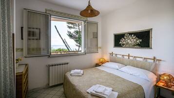 Ferienhaus, 2 Schlafzimmer, Raucher, Balkon | 2 Schlafzimmer