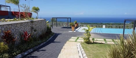 Bungalow, 2 Bedrooms, Pool View | Pool