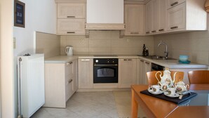 House, 1 Bedroom, Smoking, Terrace | Interior - "sifakis Gorgeous Stone House" (Gortyna)