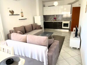 Huoneisto, 2 makuuhuonetta, esteetön, tupakointi sallittu | Oleskelualue