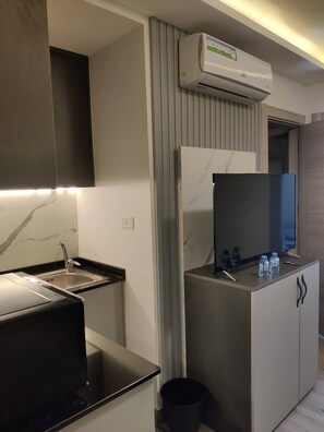 Apartment, 1 Bedroom, Accessible, Smoking | Living room - Privet 34 Near Downtown Kh&sh (Amman)