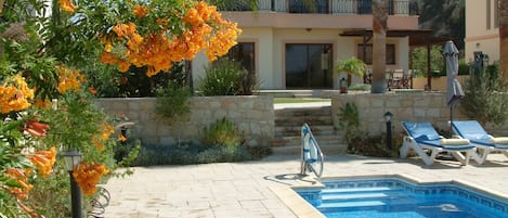 Villa, 3 chambres, piscine privĂ©e, vue sur lâocĂ©an | Piscine | Piscine extĂ©rieure