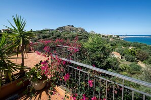 Maison, 2 chambres, fumeur, balcon | Enceinte de l’hébergement