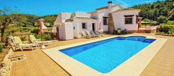 Quicano - magnificent views and private pool in Lliber