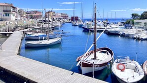 Unclassified image, 2 of 22, button - Seafront Apartment in the Heart of Stintino (Stintino)