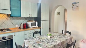 Unclassified image, 5 of 22, button - Seafront Apartment in the Heart of Stintino (Stintino)
