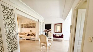 Biệt thự, 3 phòng ngủ, phù hợp cho người khuyết tật, hút thuốc | Khu phòng khách