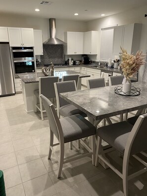 Dining - Coachella Getaway - Vacation Home at the heart of Coachella Festival. (Coachella)