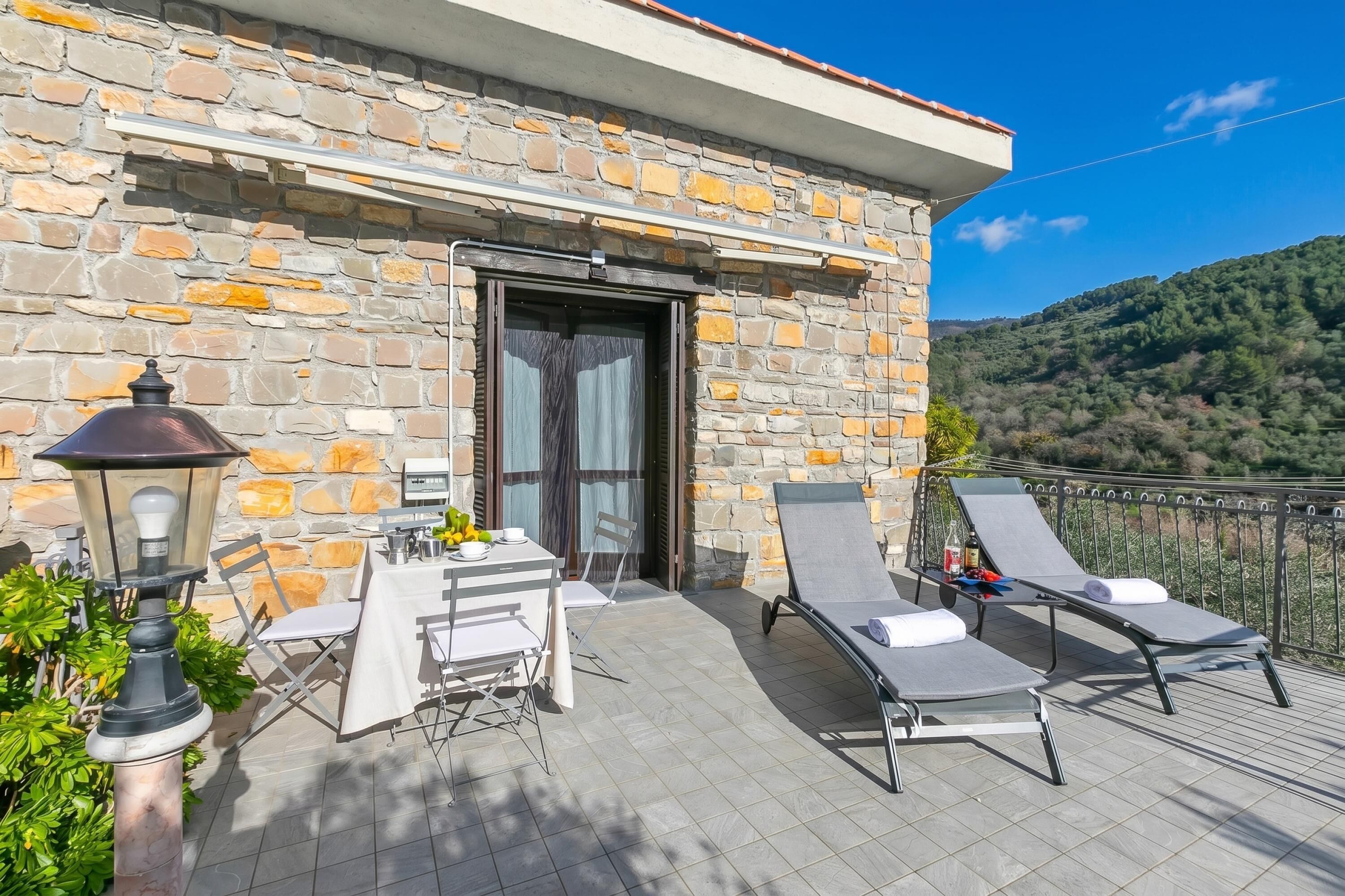 Family House, Multiple Bedrooms, 2 Bathrooms, Mountainside (Villa Breezy Way - Among Greenery) | Outdoor dining