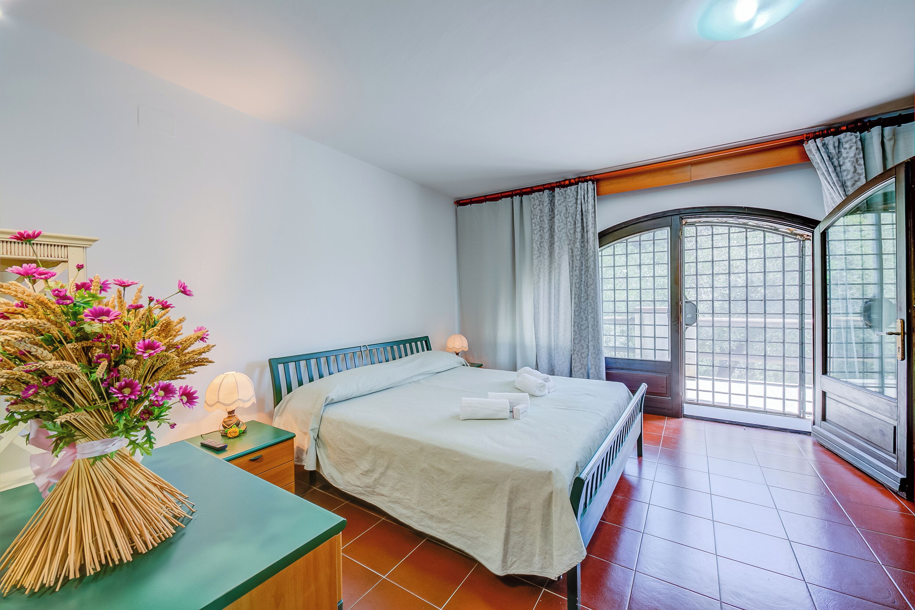 Family House, Multiple Bedrooms, 2 Bathrooms, Mountainside (Villa Breezy Way - Among Greenery) | 2 bilik tidur, Wi-fi percuma, cadar katil 