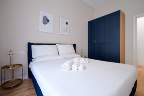Appartement de base, Plusieurs lits | 2 chambres, bureau, espace de travail pour ordinateurs portables