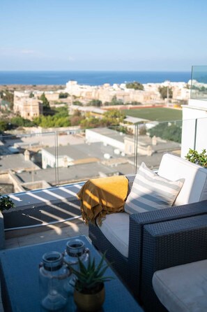Basic Apartment, Multiple Beds, Sea View | Property grounds - Pool Penthouse (Swieqi)