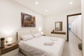 Basic-Apartment, Mehrere Betten, Meerblick