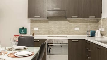 Basic-Apartment, Mehrere Betten | Eigene Küche
