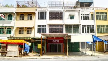 Fachada de la propiedad