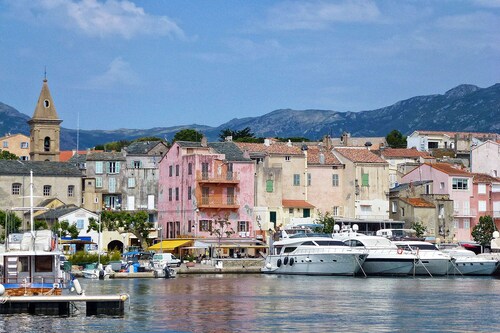 Apappartement à 100 m du Bord DE MER Avec Jardin Privé