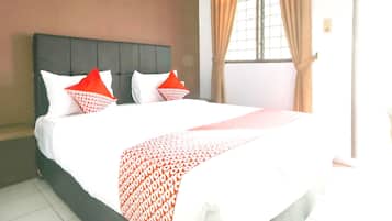 Standard Double Room | Free WiFi, bed sheets