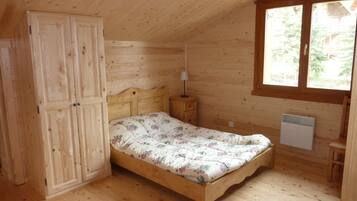 5 slaapkamers, een strijkplank/strijkijzer, gratis wifi