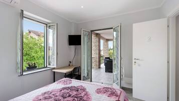 2 chambres, fer et planche Ă repasser, Wi-Fi gratuit, draps fournis