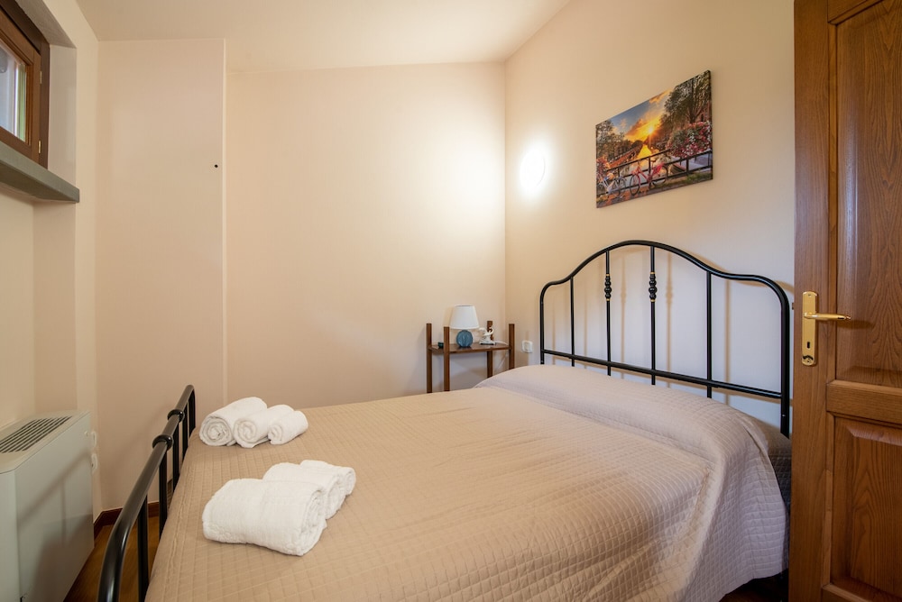 Casa De Vacaciones "Le Gattaie Bellavista" Con Piscina Privada, JardÃn Privado Y Wi-fi - Montevarchi