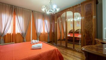 4 chambres, fer et planche Ă repasser, Wi-Fi gratuit, draps fournis