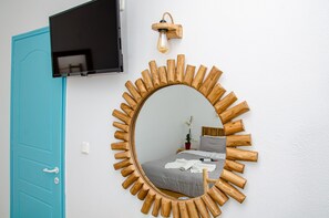 2 bedrooms, free WiFi, bed sheets - Apartment In A Hotel 'Livadia Apt B Paros' with Sea View, Wi-Fi and Air Conditioning (Paros)