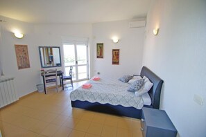 2 bedrooms, in-room safe, free WiFi, bed sheets - Spacious holiday apartment in village Banjole, pets friendly (Banjole)