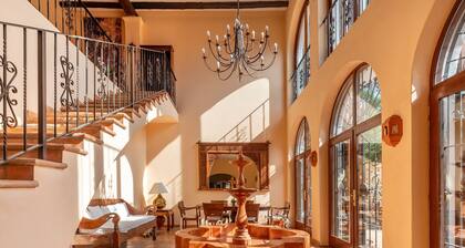 Villa "Renate" with Sea View, Private Pool & Wi-Fi