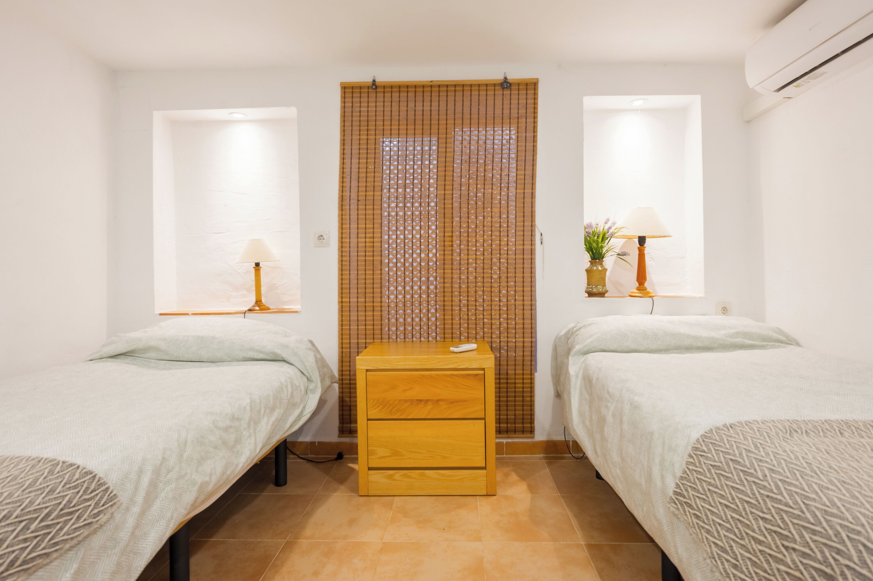 2 bedrooms, iron/ironing board, free WiFi, wheelchair access