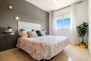 2 多间卧室、熨斗/熨衣板、免费 WiFi、床单