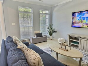 Smart TV - Walkable Resort Townhome with 2 Pools (Lewes)