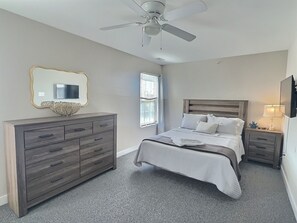 4 habitaciones, tabla de planchar con plancha y wifi gratis 