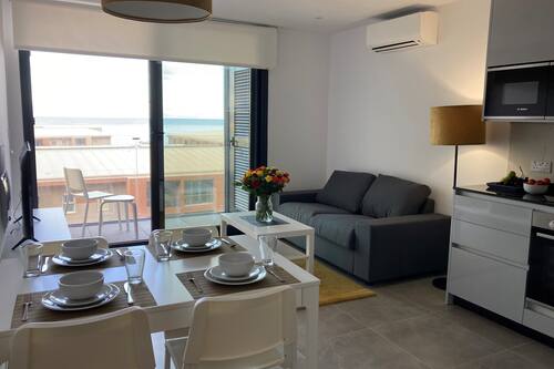 Junior Suite | Living area | Flat-screen TV