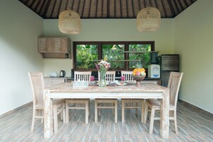 Televisión LCD 24 pulgadas con canales de televisión por cable