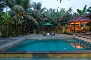 Front of property – evening/night - Pondok Sebali Private Villa (Ubud)