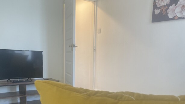 Room - Spacious 3 bed in Reading Centre With Parking! (Reading)