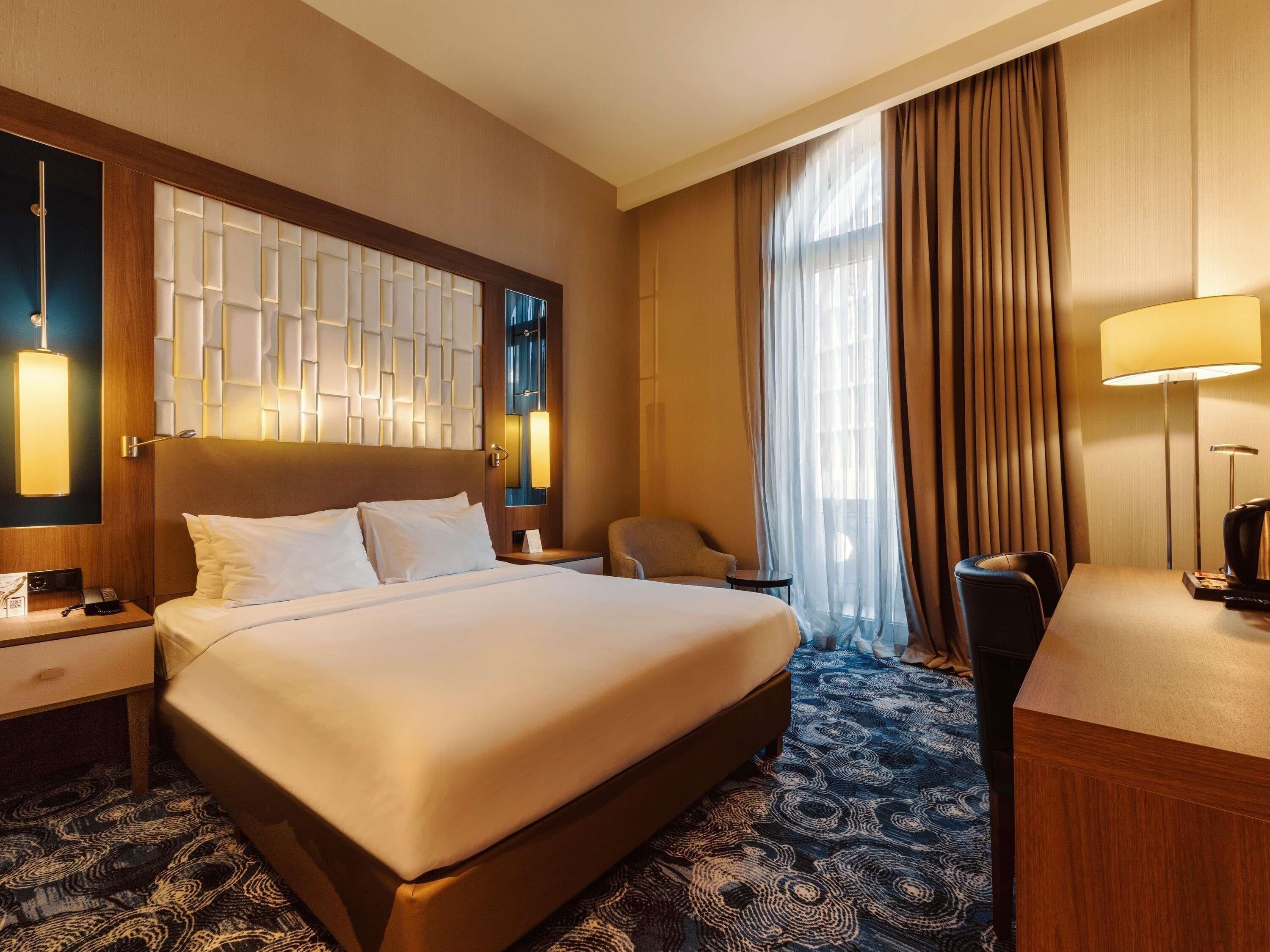 Superior Room, 1 Double Bed, Balcony | In-room safe, desk, laptop workspace, blackout curtains