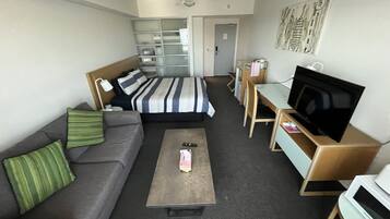 1 bedroom, desk, iron/ironing board, free WiFi