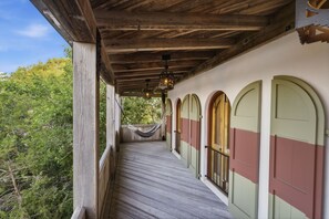 Terrace/patio - Incredible Coastal Castle on Sullivans Island (Sullivans Island)