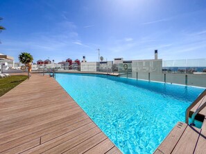 Pool - New Luxe Apartment with Terrace and Pool Near Estepona Center (Estepona)