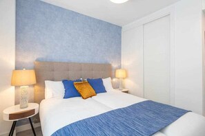 2 chambres, fer et planche à repasser, Wi-Fi, literie fournie
