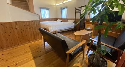 Nakijin Lodge Pensajoya