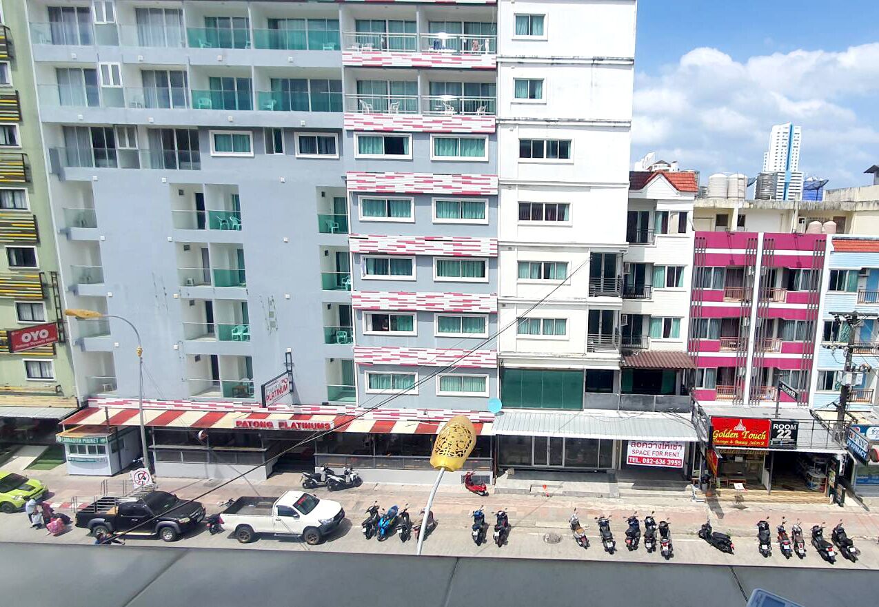 ด้านหน้าที่พัก
