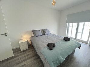 Apartament | 2 dormitoris, decoració individual i mobiliari individual 