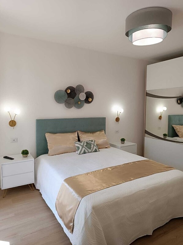 2 Schlafzimmer, Bügeleisen/Bügelbrett, kostenloses WLAN, Bettwäsche