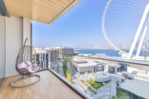 Luxury-Apartment, 2 Schlafzimmer, Balkon, Meerseite | Balkon